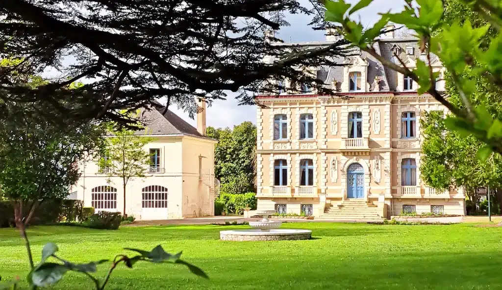 Château de La Rolandière in Indre-et-Loire (37).