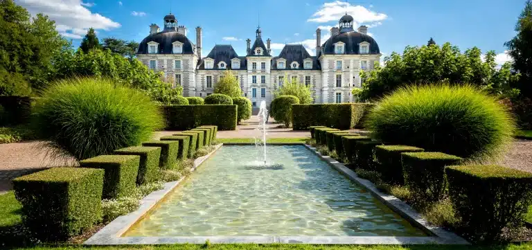 Visite du Château de Tours en Indre-et-Loire.